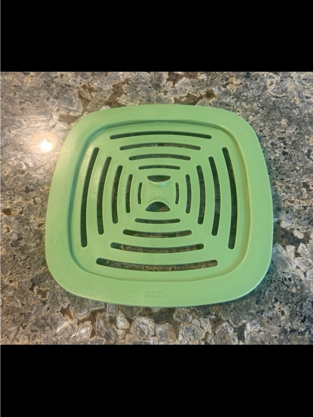 Rubbermaid Fresh Vent Produce Saver Insert Tray Vegetable Keeper Replacement